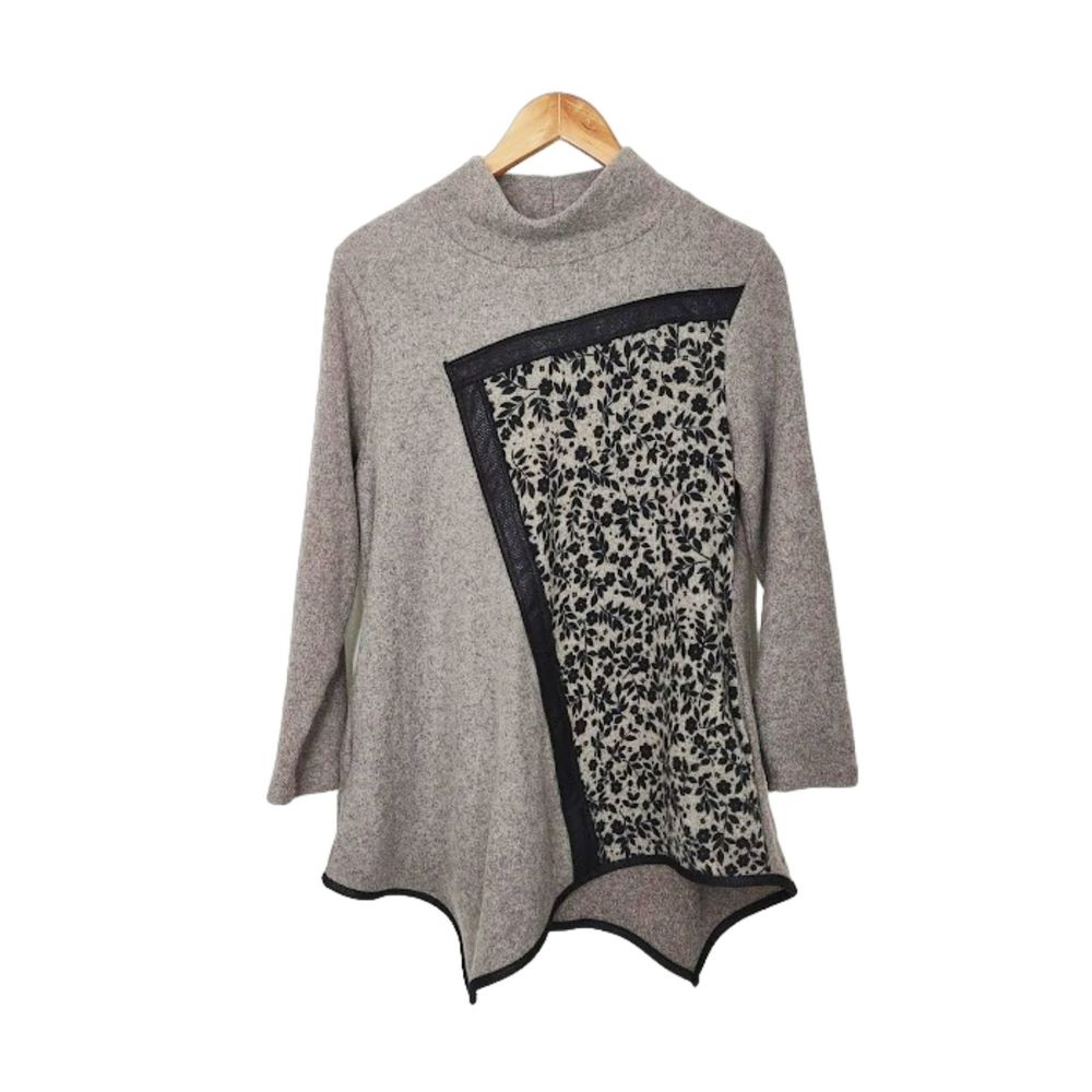 Trisha Tyler Tan Floral Tunic Sweater with Pockets Asymmetric Mock Neck Med